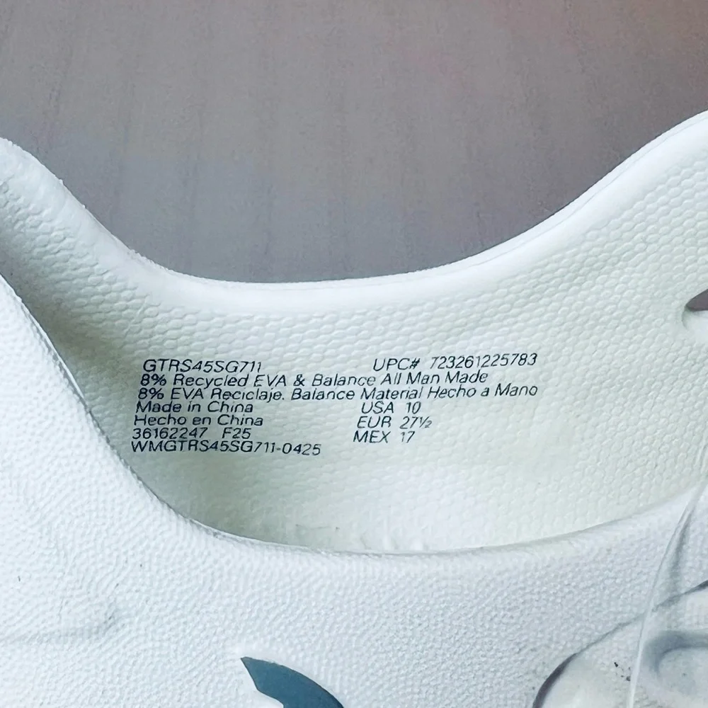 Kids White Water Shoes Size 10 NWT
